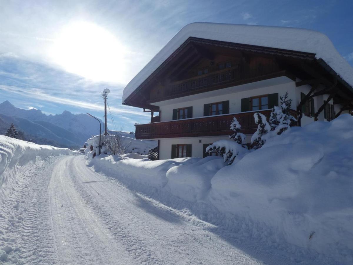 Gaestehaus Bergblick ヴァルガウ エクステリア 写真