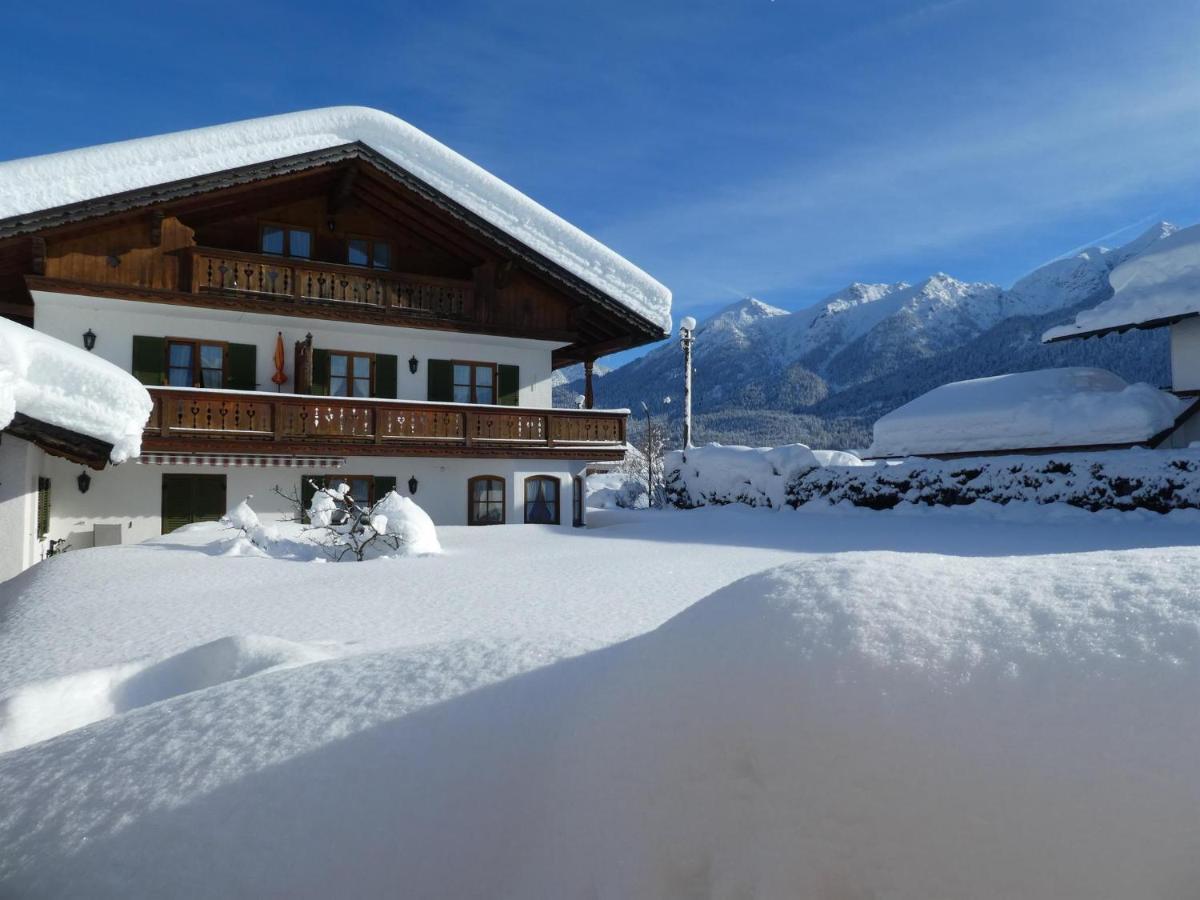 Gaestehaus Bergblick ヴァルガウ エクステリア 写真